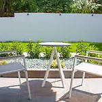 Bella Vista Luxury 아파트 *